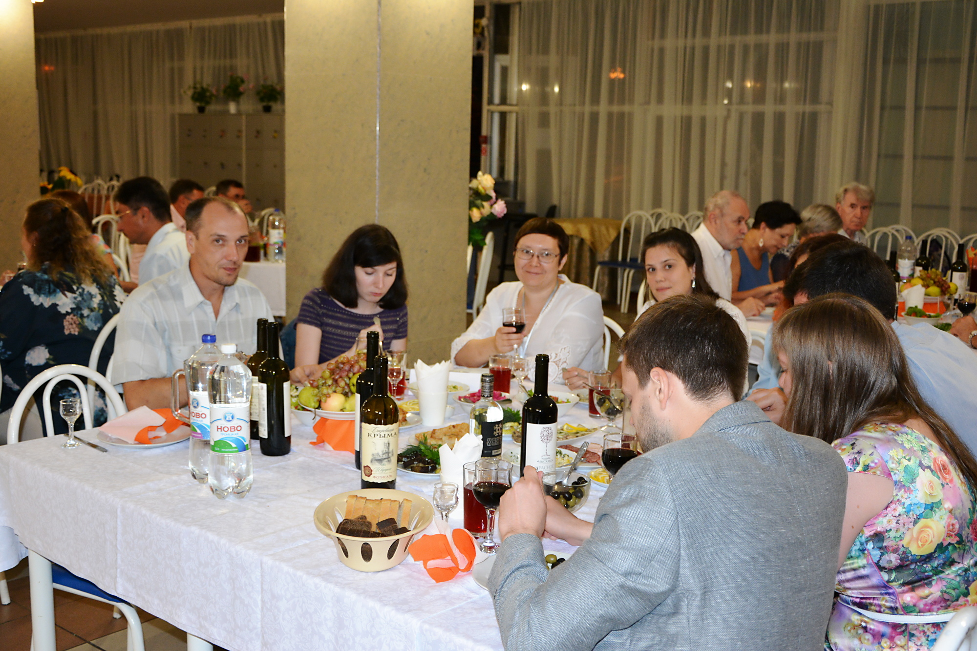 dinner03.jpg 